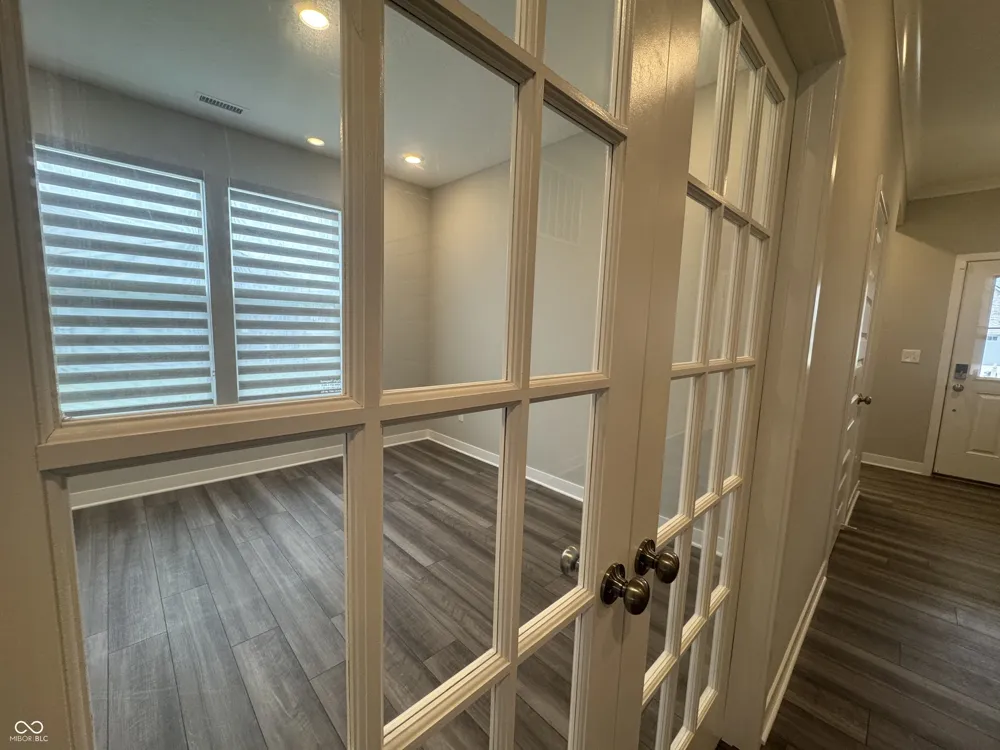 9680 Holborn Avenue McCordsville, IN 46055