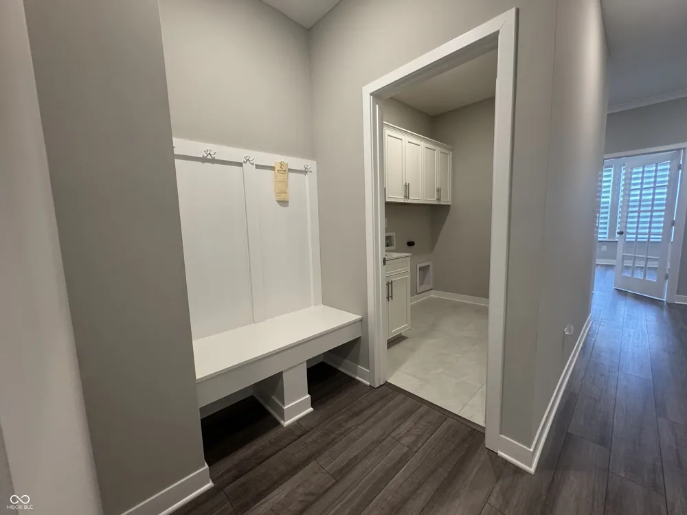 9680 Holborn Avenue McCordsville, IN 46055