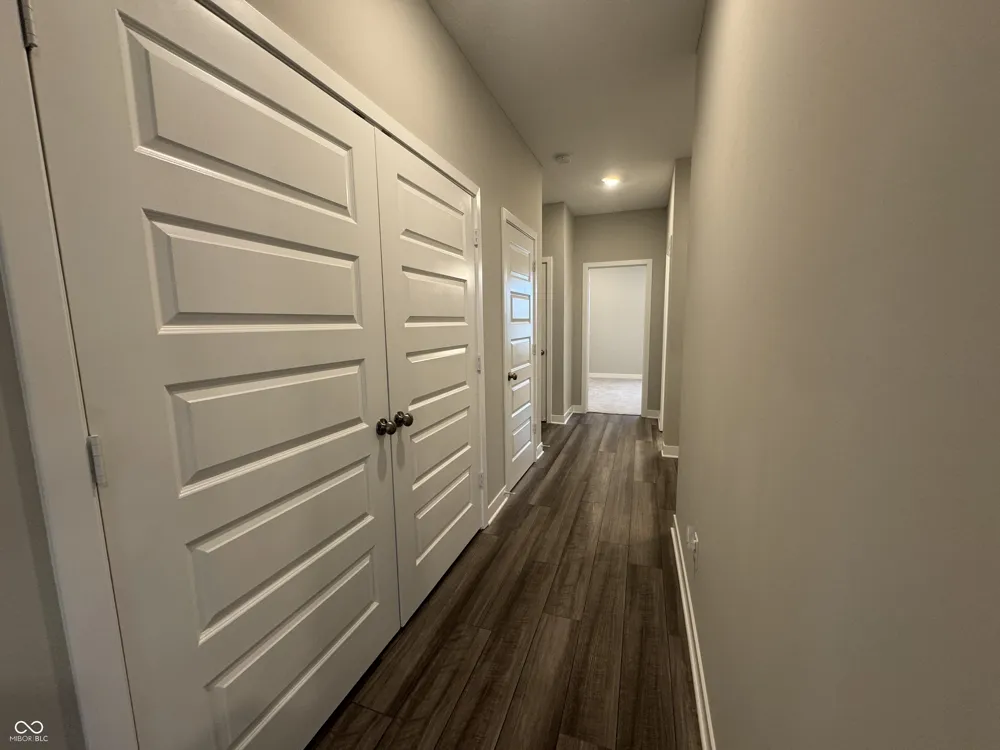 9680 Holborn Avenue McCordsville, IN 46055