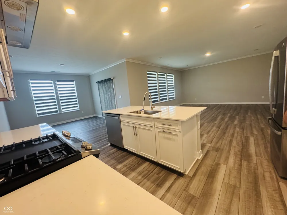 9680 Holborn Avenue McCordsville, IN 46055