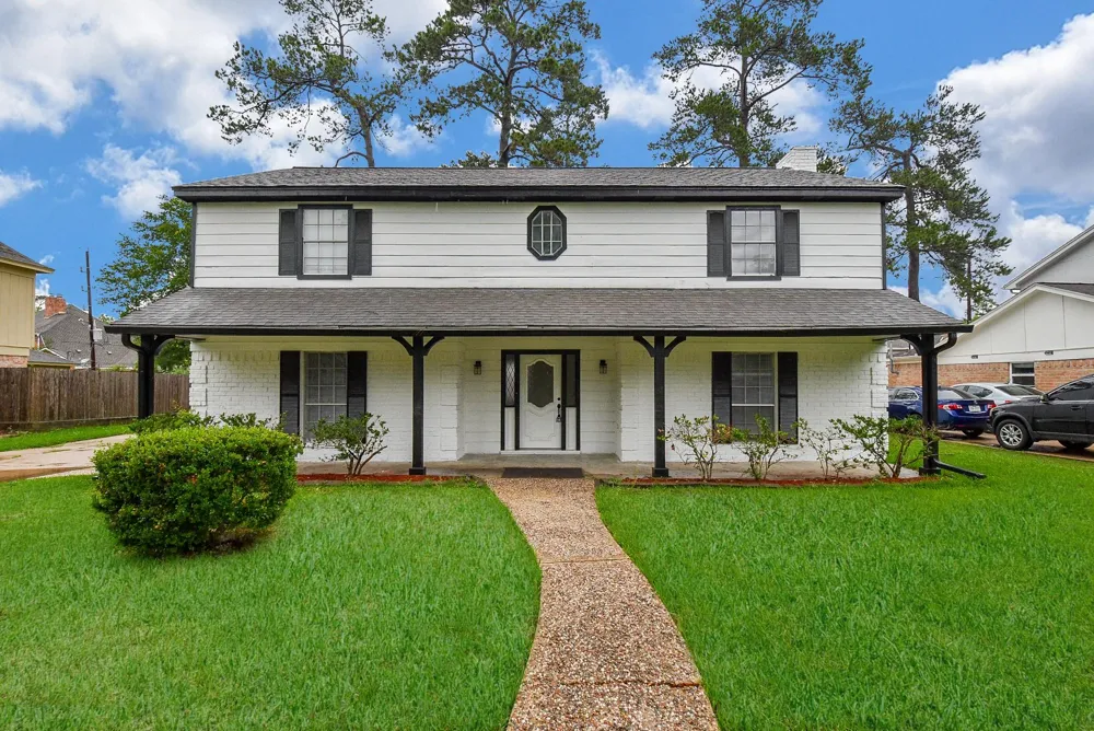 15814 Winding Moss Drive Houston, TX 77068