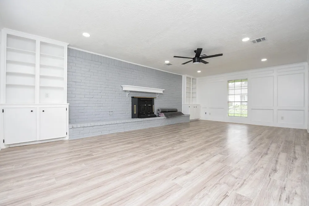 15814 Winding Moss Drive Houston, TX 77068