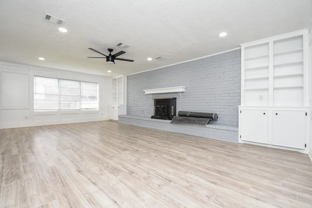 15814 Winding Moss Drive Houston, TX 77068