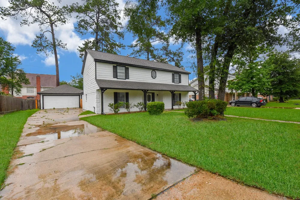 15814 Winding Moss Drive Houston, TX 77068