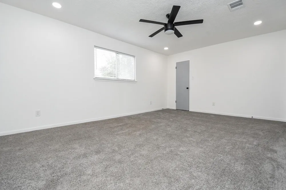 15814 Winding Moss Drive Houston, TX 77068