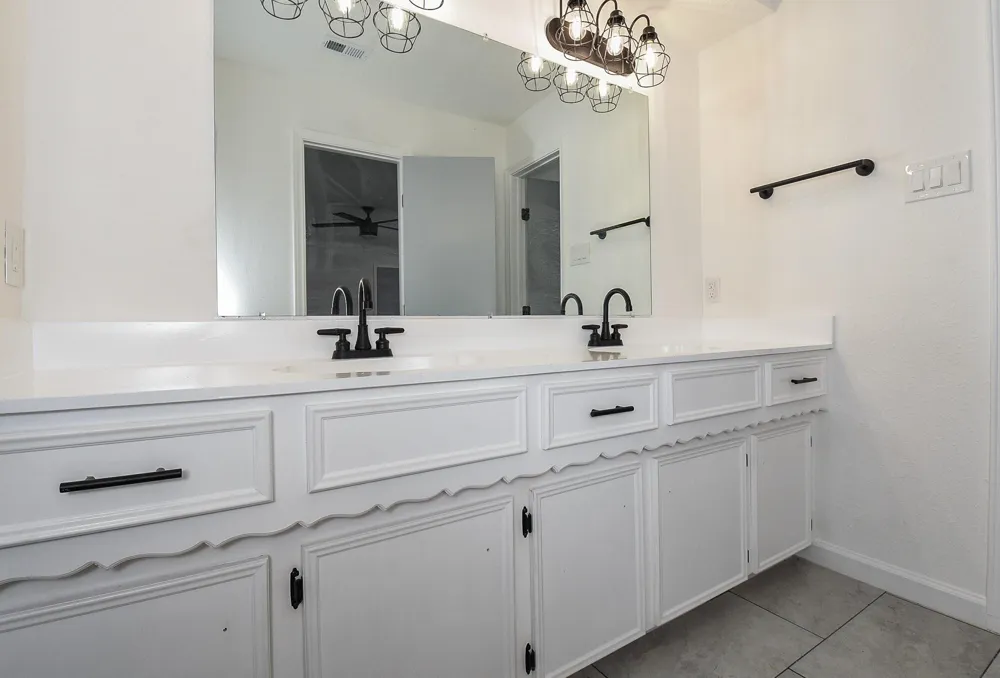 15814 Winding Moss Drive Houston, TX 77068