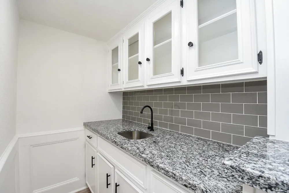15814 Winding Moss Drive Houston, TX 77068