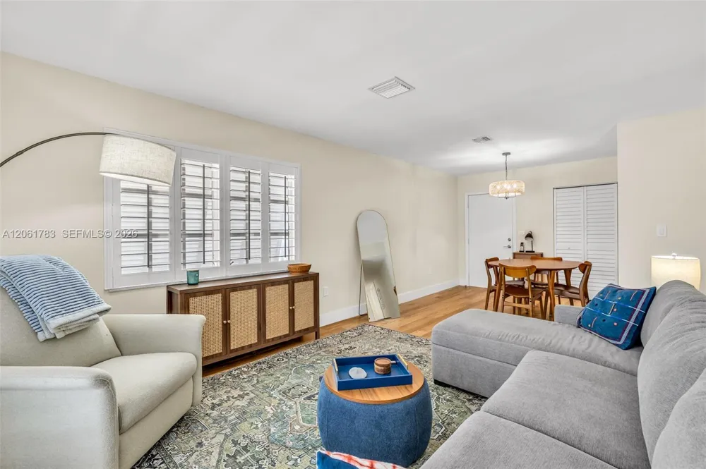 1150 Madruga Ave #A304 Coral Gables, FL 33146