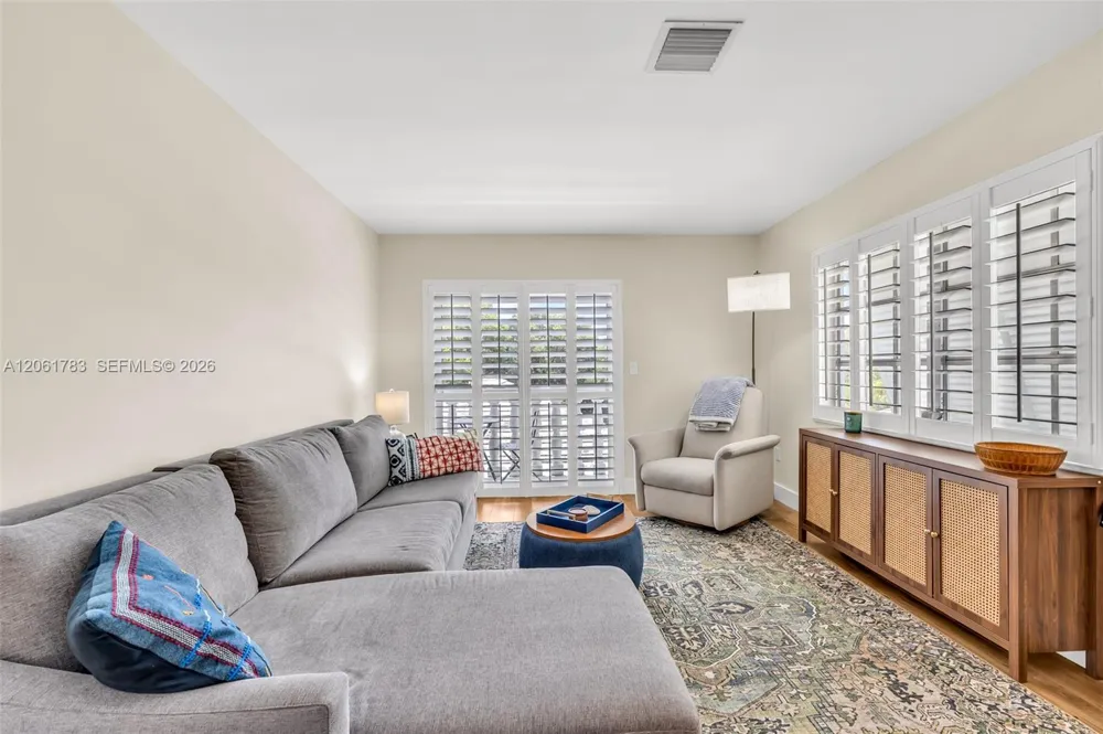 1150 Madruga Ave #A304 Coral Gables, FL 33146
