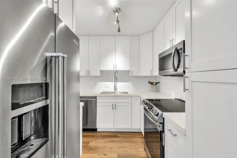 1150 Madruga Ave #A304 Coral Gables, FL 33146