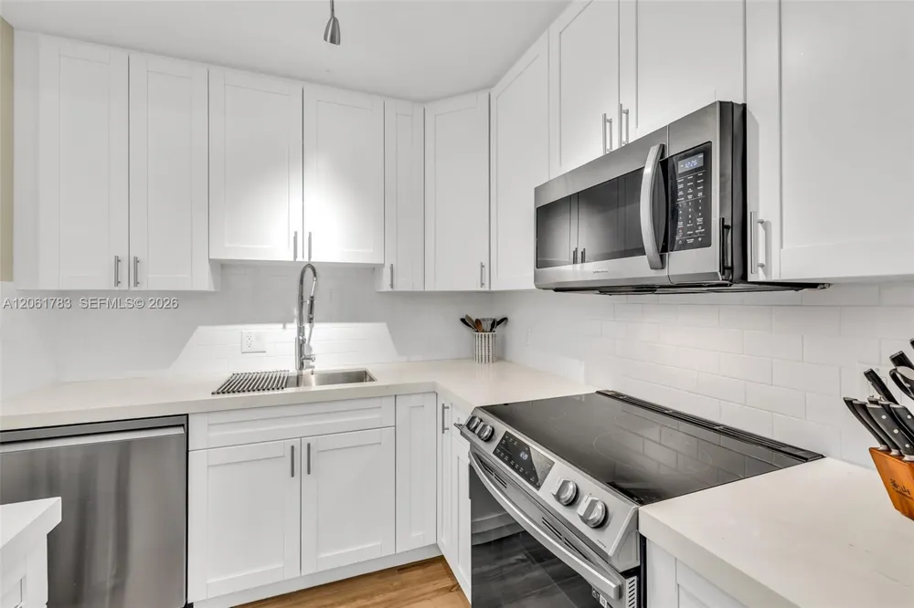 1150 Madruga Ave #A304 Coral Gables, FL 33146