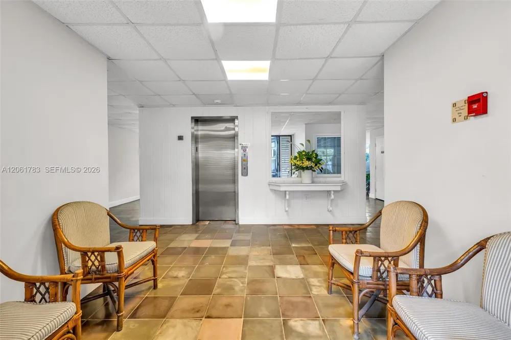 1150 Madruga Ave #A304 Coral Gables, FL 33146