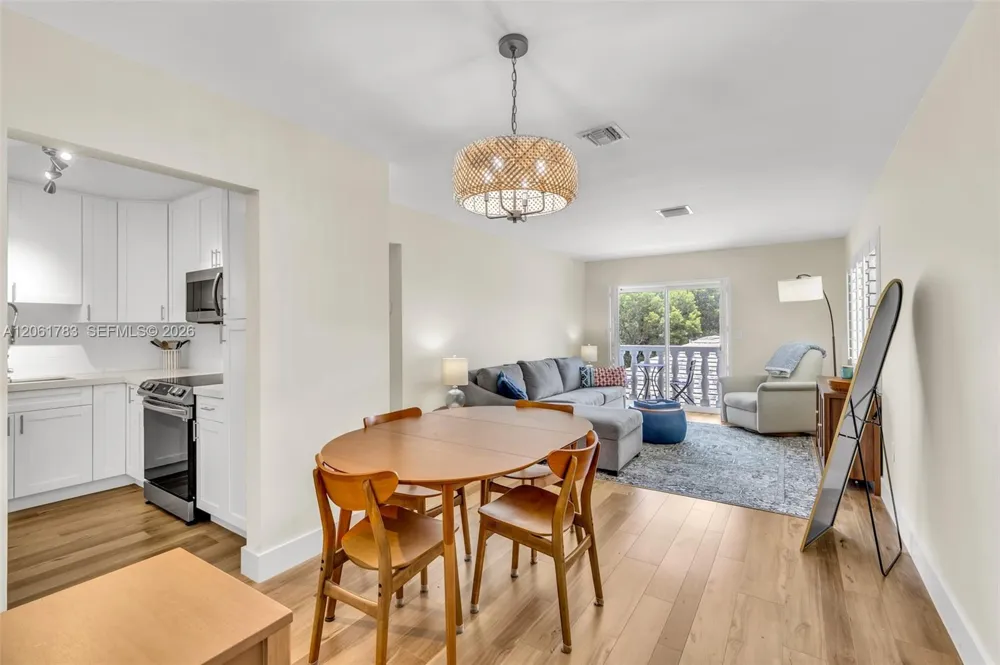 1150 Madruga Ave #A304 Coral Gables, FL 33146