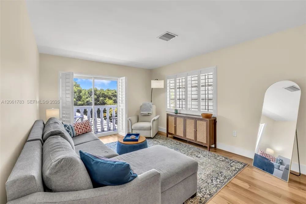 1150 Madruga Ave #A304 Coral Gables, FL 33146