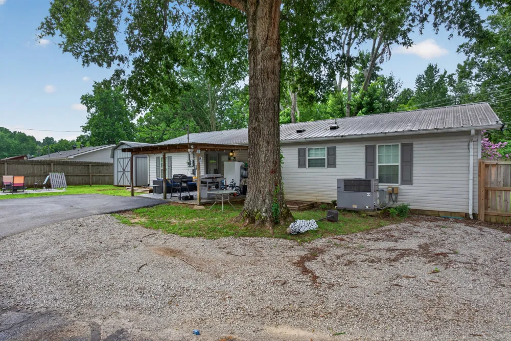 357 Old Qualls Rd Cookeville, TN 38506