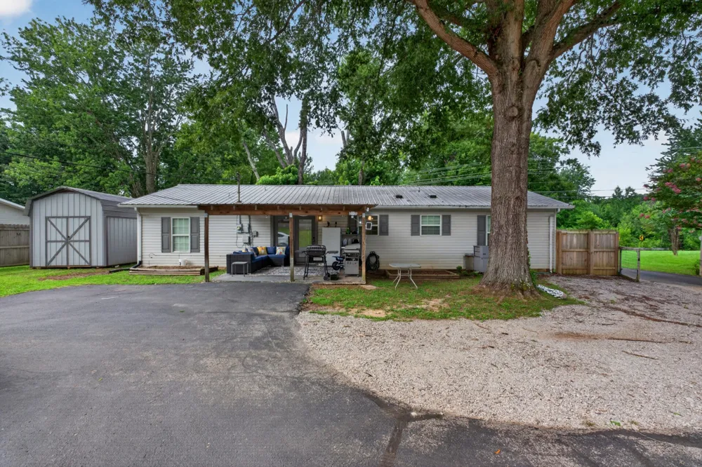 357 Old Qualls Rd Cookeville, TN 38506