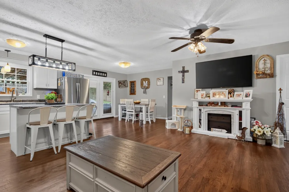 357 Old Qualls Rd Cookeville, TN 38506