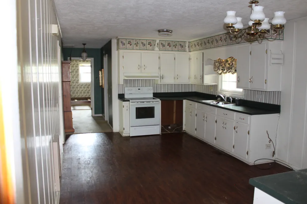 740 Driver Cir Hartsville, TN 37074