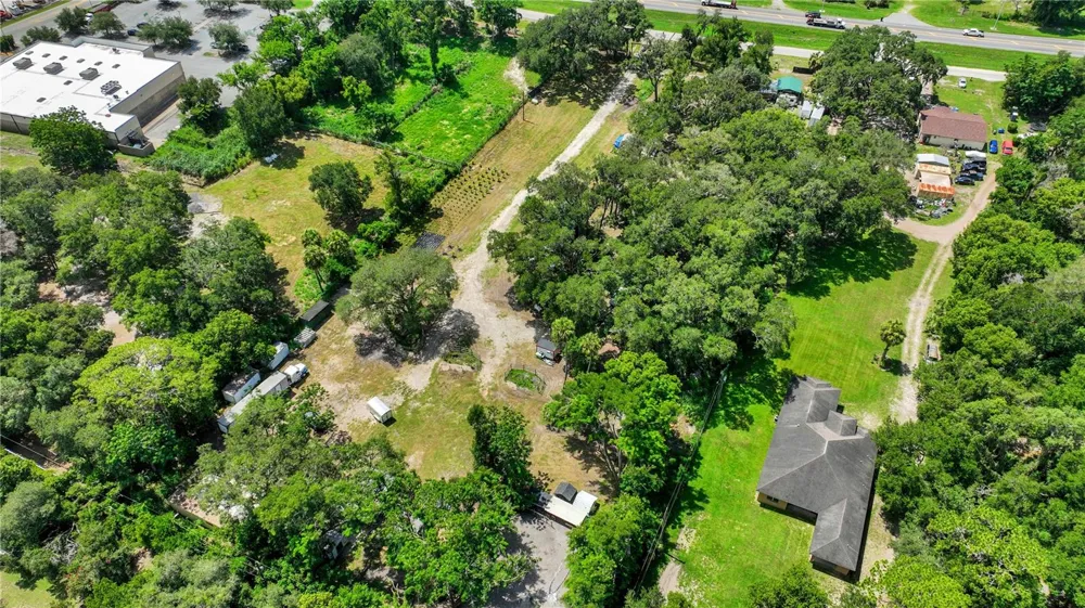 9922 ROCKHILL ROAD Thonotosassa, FL 33592