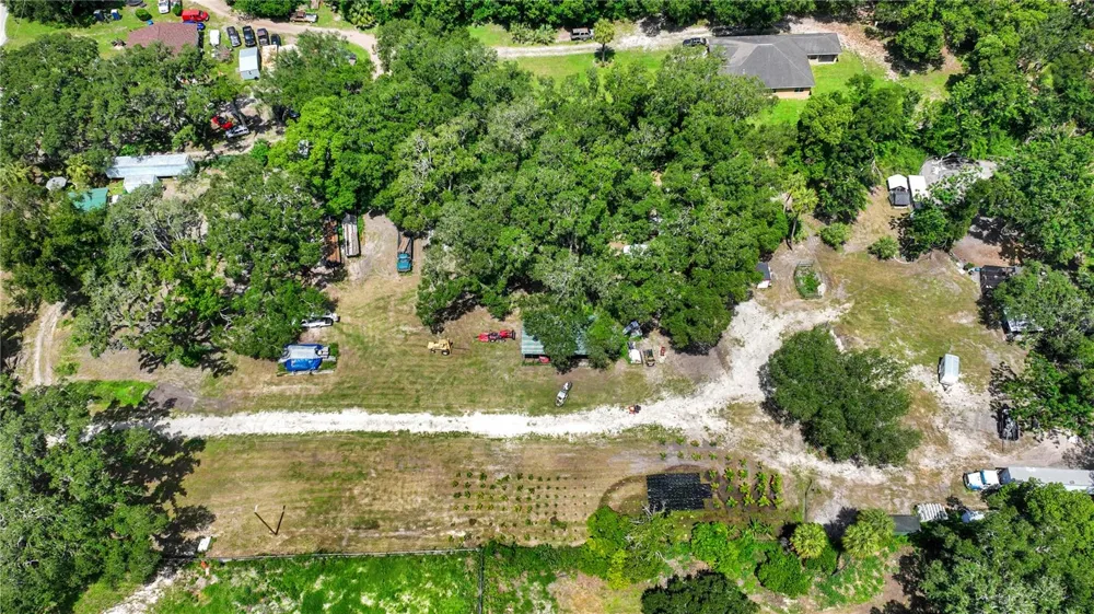 9922 ROCKHILL ROAD Thonotosassa, FL 33592