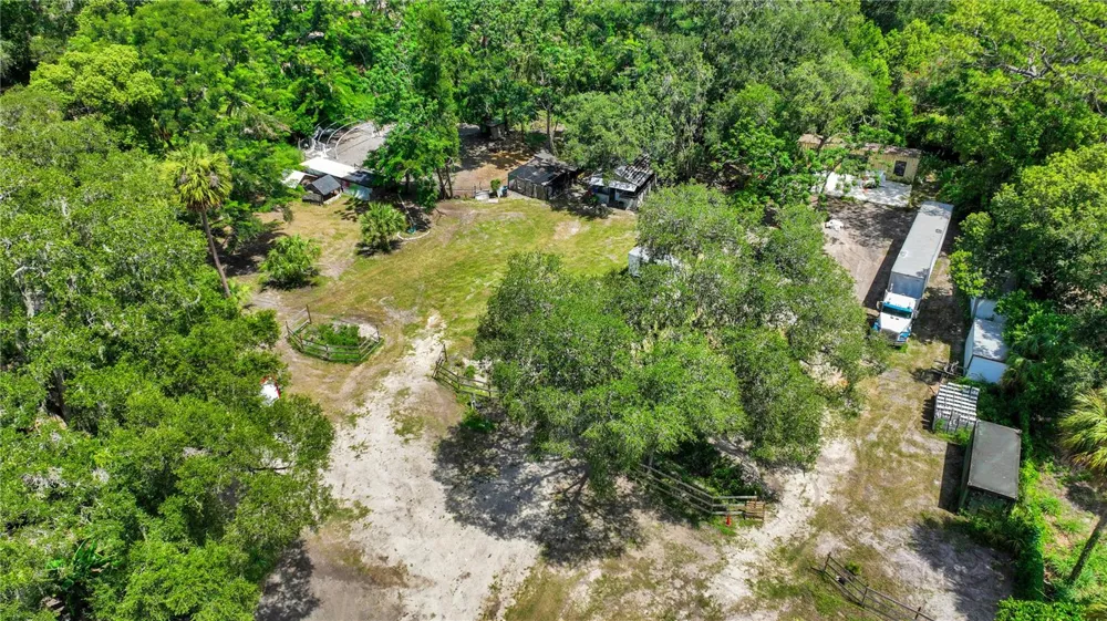 9922 ROCKHILL ROAD Thonotosassa, FL 33592