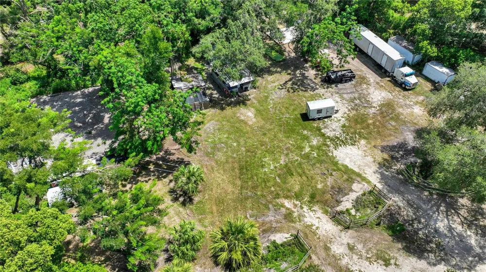 9922 ROCKHILL ROAD Thonotosassa, FL 33592