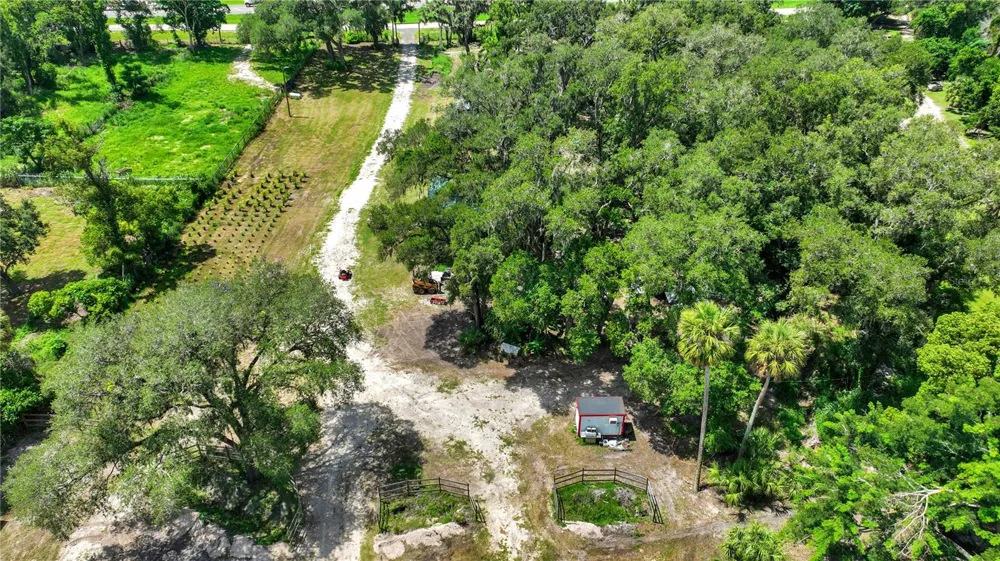 9922 ROCKHILL ROAD Thonotosassa, FL 33592