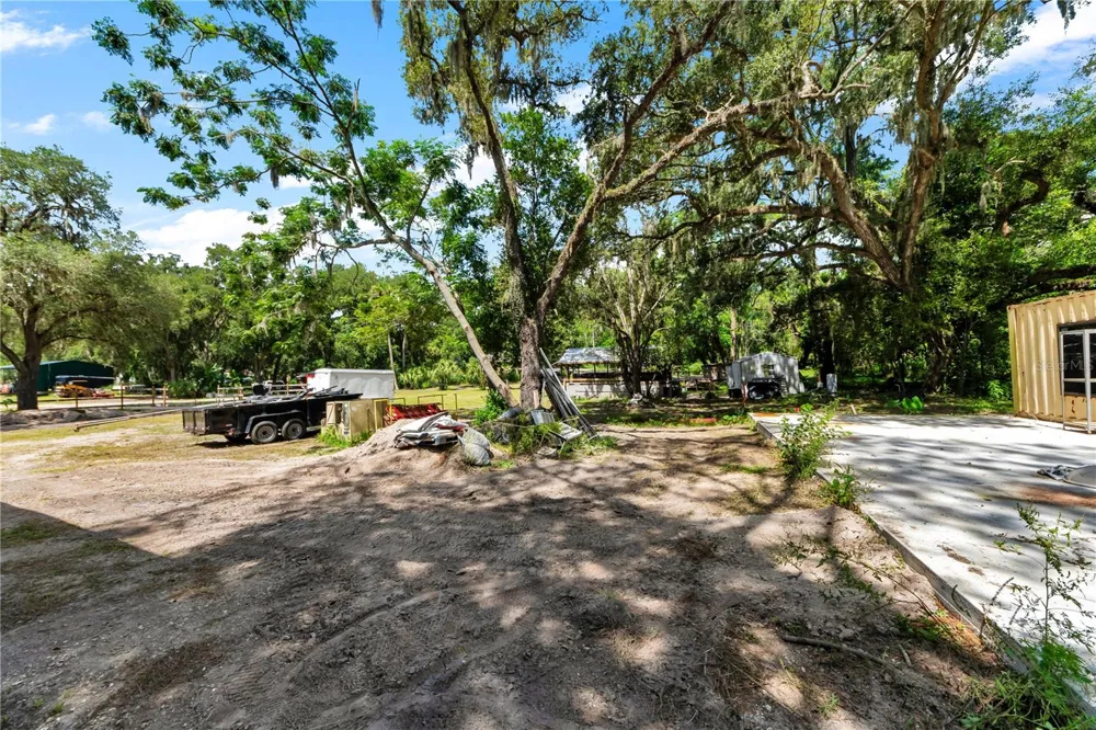 9922 ROCKHILL ROAD Thonotosassa, FL 33592