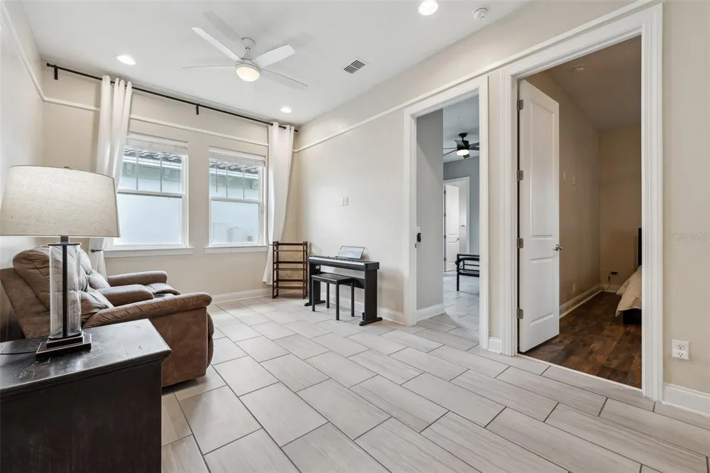 13137 LOWER HARDEN AVENUE Orlando, FL 32827