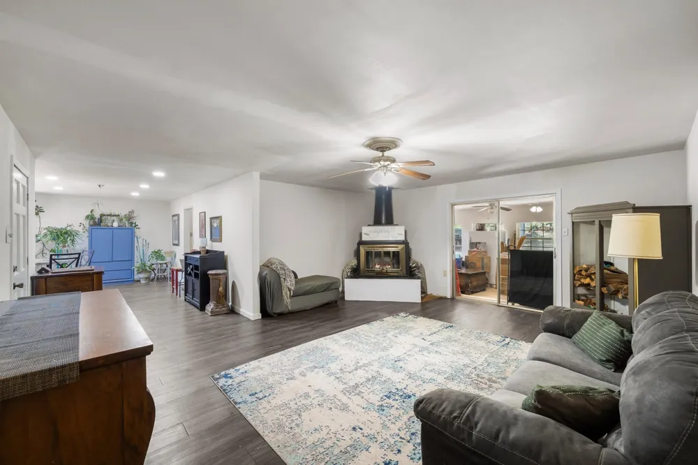 16973 FM 773 Ben Wheeler, TX 75754