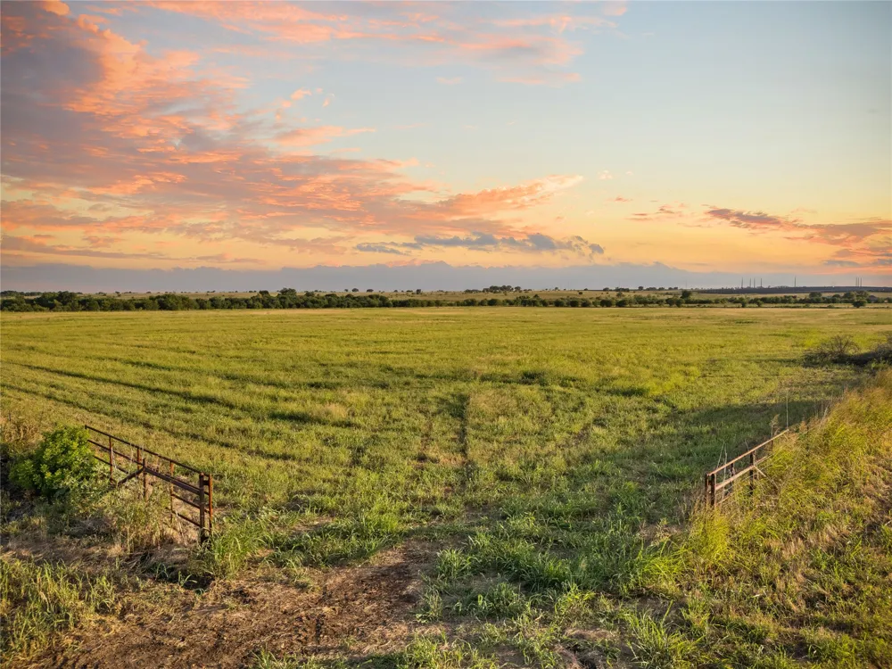 1549 FM 219 Clifton, TX 76634