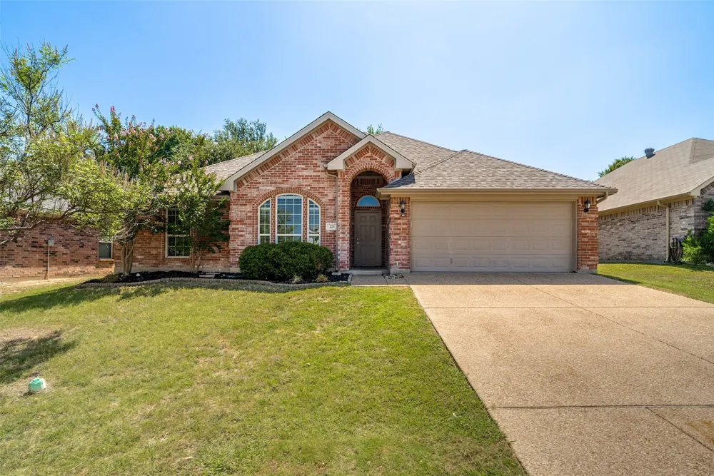 223 Carriage Drive Willow Park, TX 76087