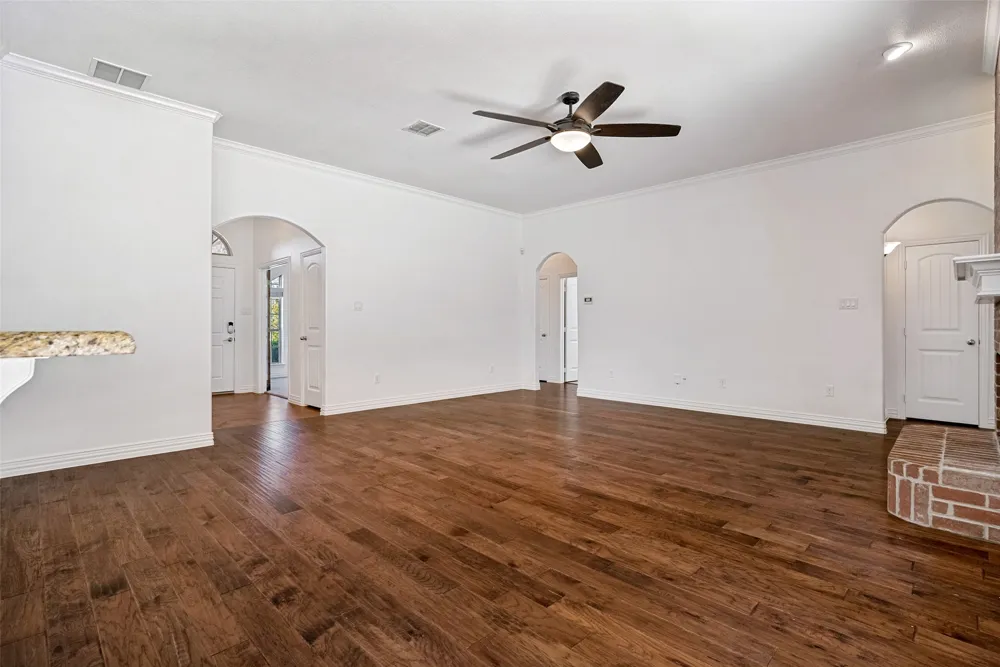 223 Carriage Drive Willow Park, TX 76087