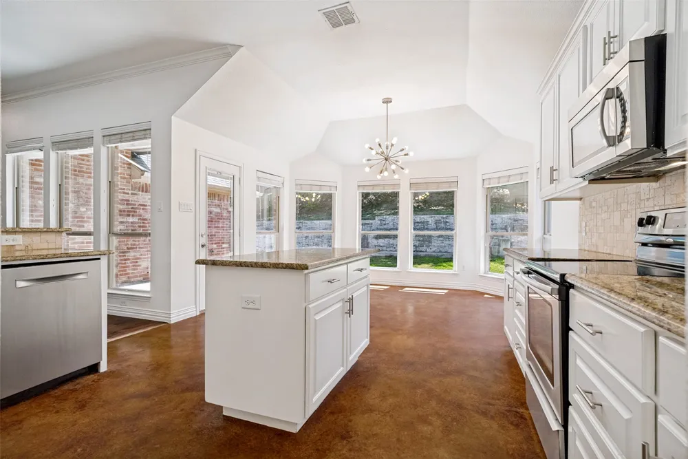 223 Carriage Drive Willow Park, TX 76087
