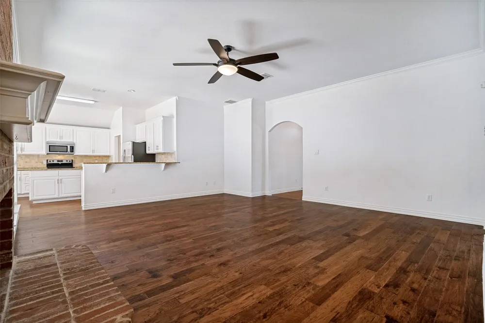 223 Carriage Drive Willow Park, TX 76087