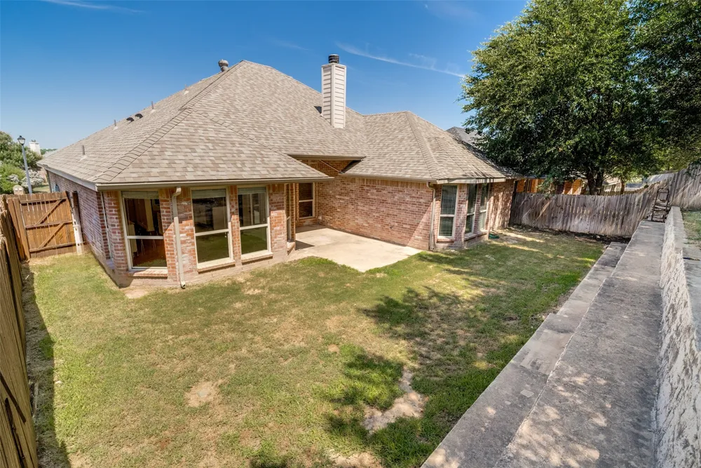 223 Carriage Drive Willow Park, TX 76087