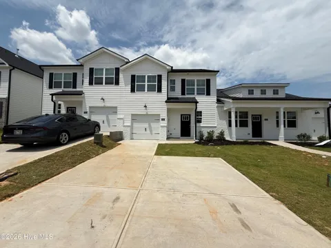 3294 Nolana Loop