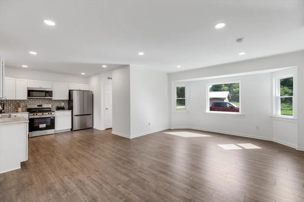 9755 Portage Trail White Lake, MI 48386