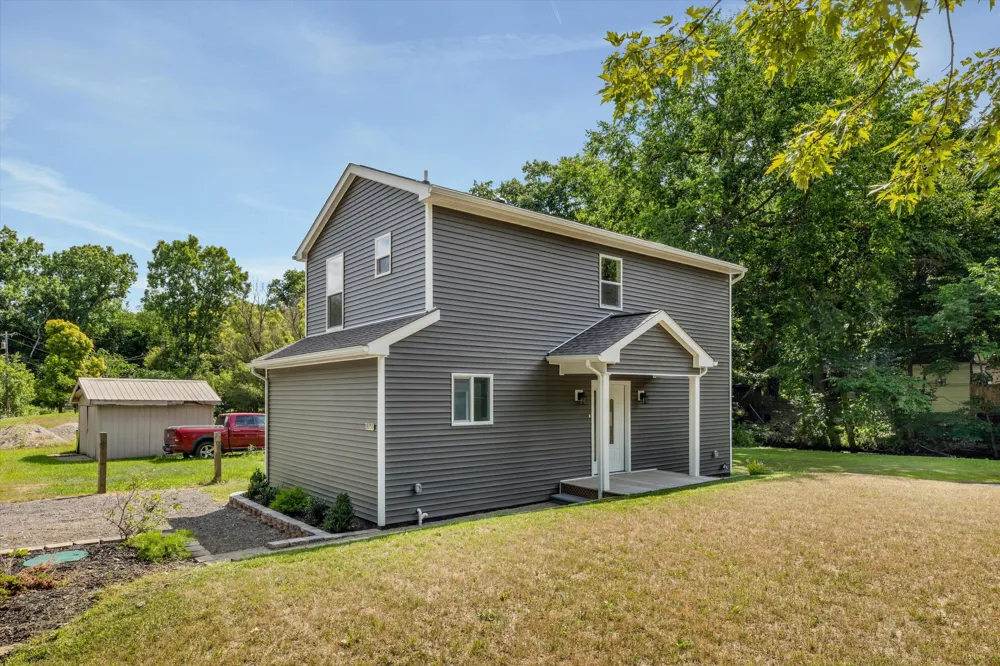 9755 Portage Trail White Lake, MI 48386