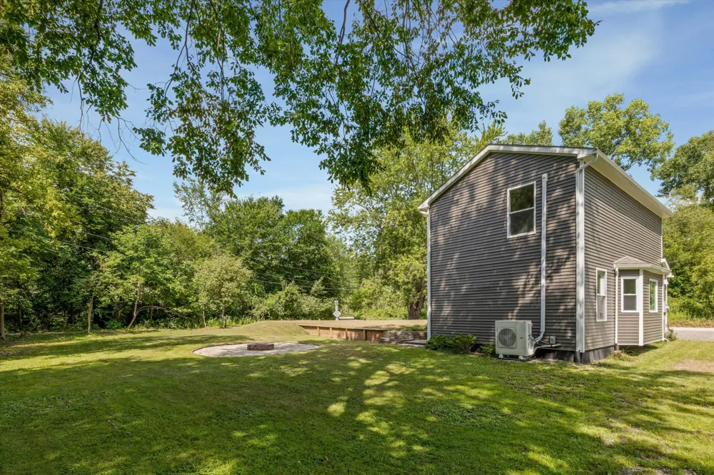 9755 Portage Trail White Lake, MI 48386