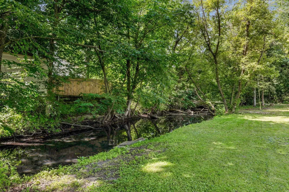 9755 Portage Trail White Lake, MI 48386