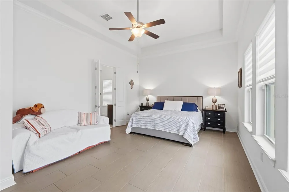 7945 CHILTON DRIVE Orlando, FL 32836