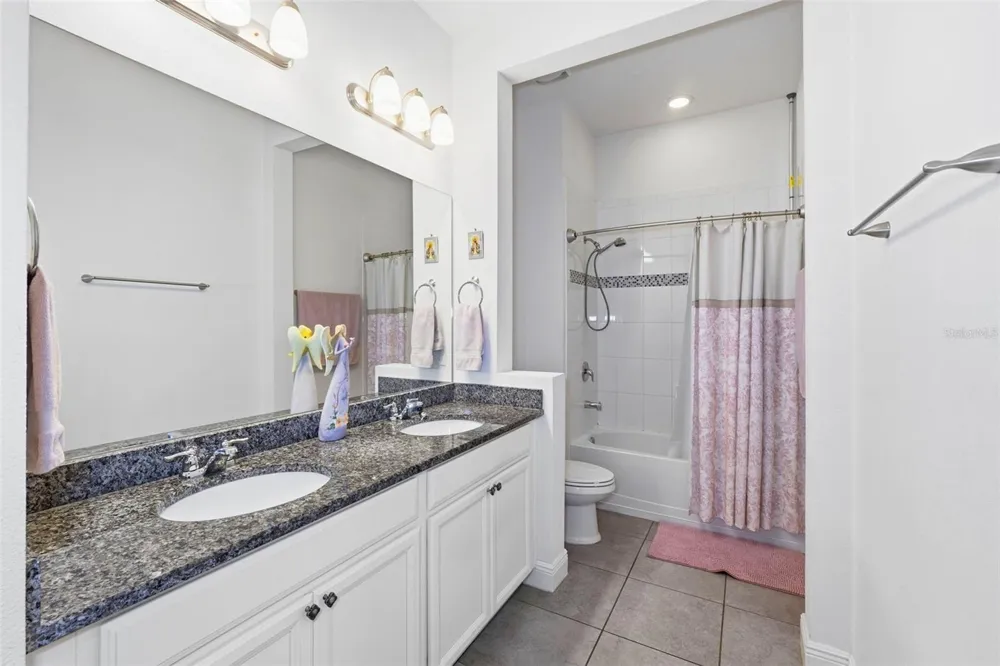 7945 CHILTON DRIVE Orlando, FL 32836
