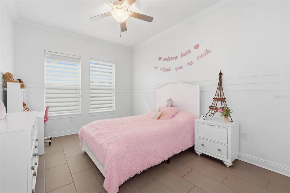 7945 CHILTON DRIVE Orlando, FL 32836