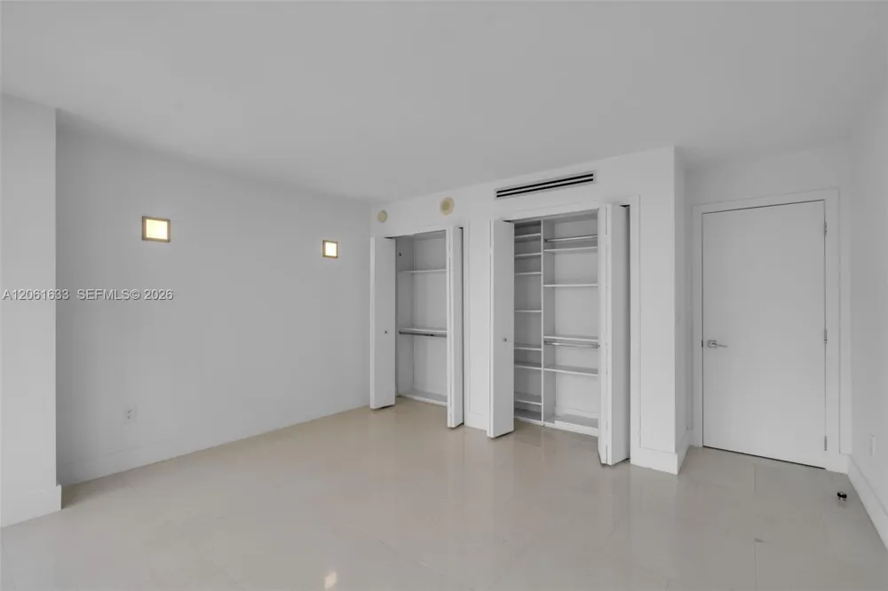 881 Ocean Dr #7H Key Biscayne, FL 33149