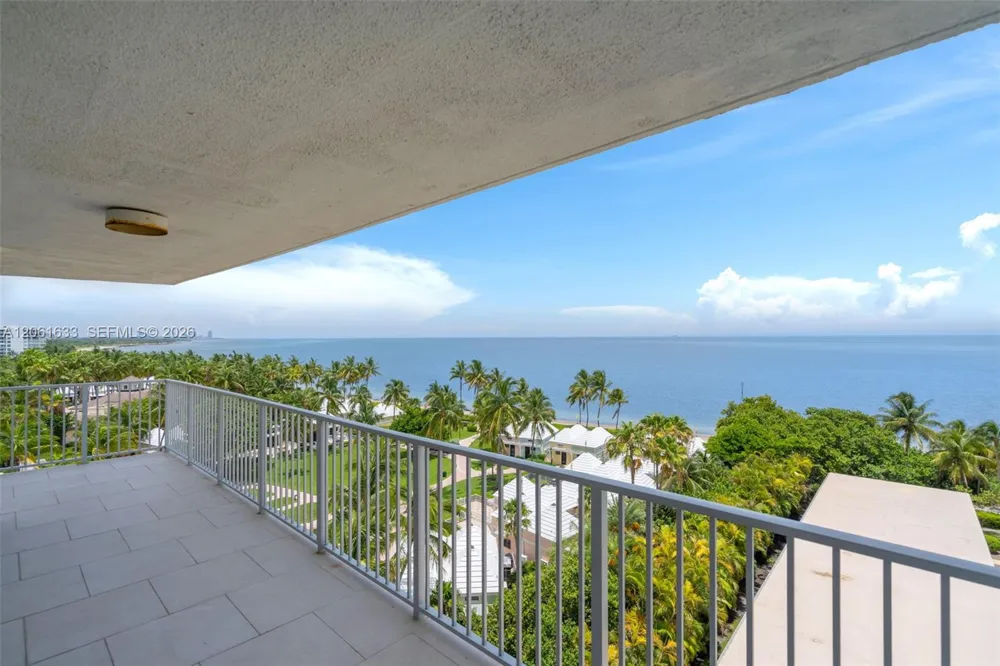 881 Ocean Dr #7H Key Biscayne, FL 33149