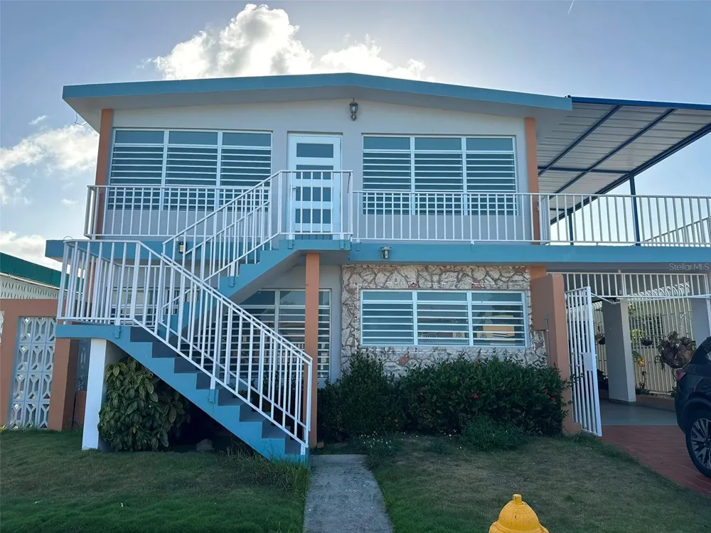 7 JARDINES DE COUNTRY CLUB DEV. #B-14 Carolina, PR 00983