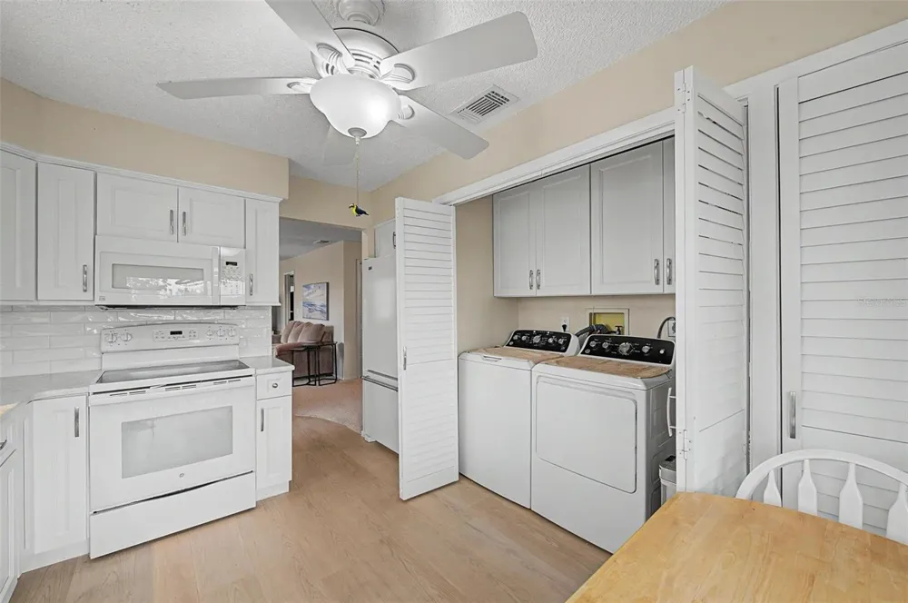 4009 LIGHTHOUSE WAY New Port Richey, FL 34652