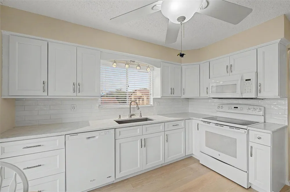 4009 LIGHTHOUSE WAY New Port Richey, FL 34652