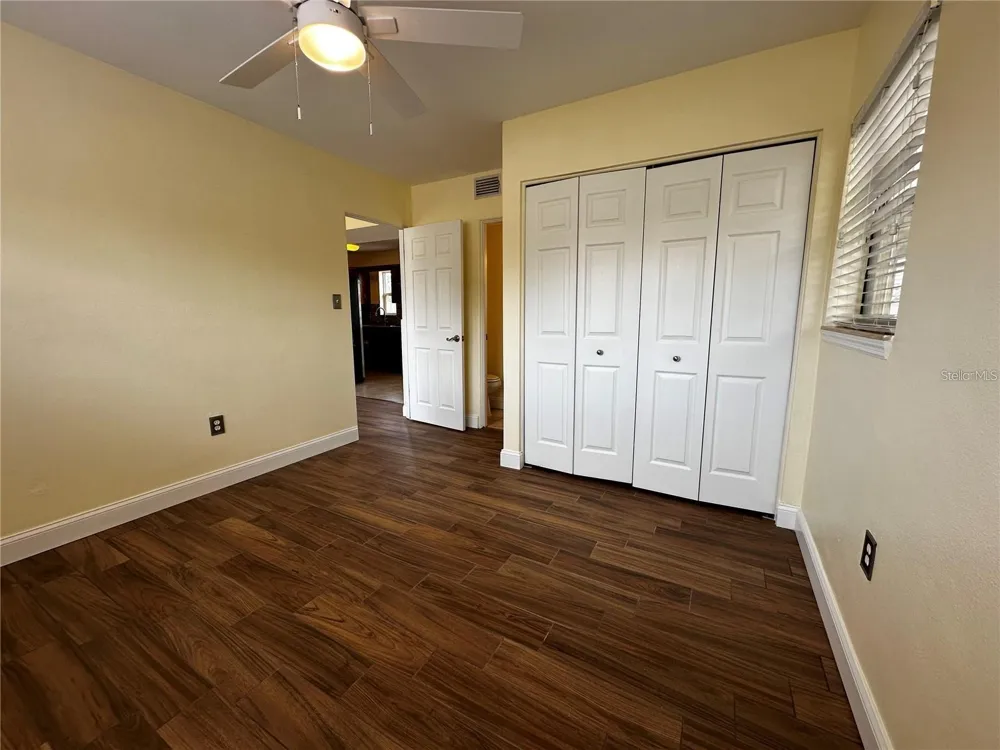 8933 NARCISSUS AVENUE Seminole, FL 33777